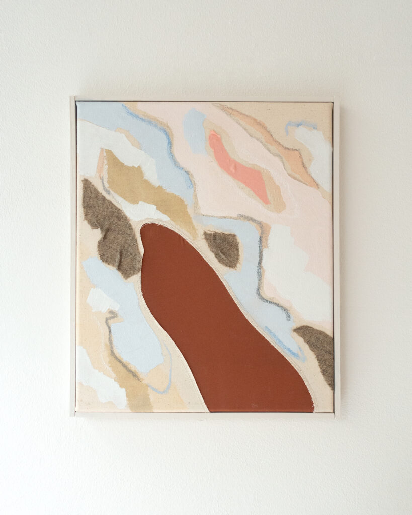 Eingenähter Stoff mit Öl- und Acrylfarbe